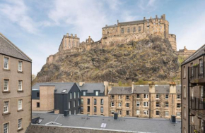 Edinburgh Castle Apartment